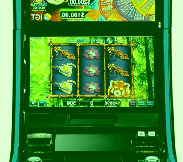 Panda Queen slot machine