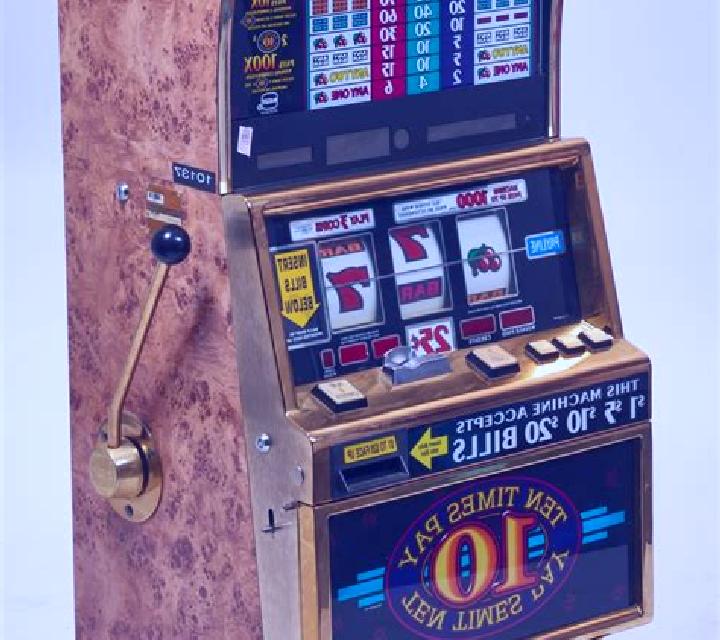 Para Dice 10 slot machine