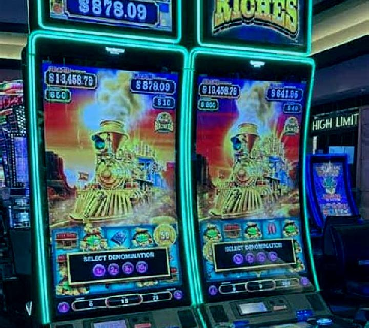 Peak Riches slot machine