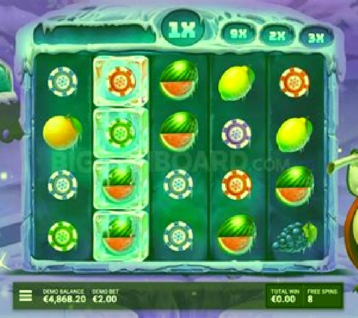 Penguin Royale slot game