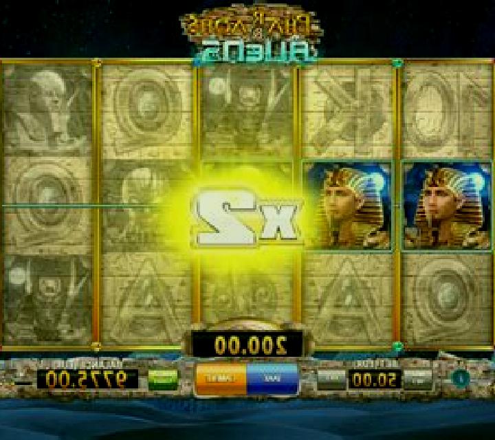 Pharaohs and Aliens online slot