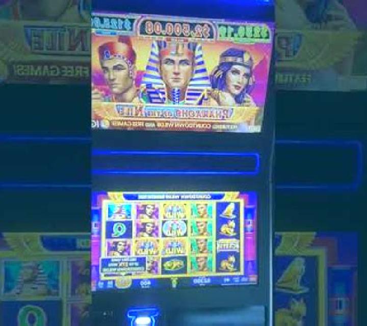Pharaohs Luck slot machine
