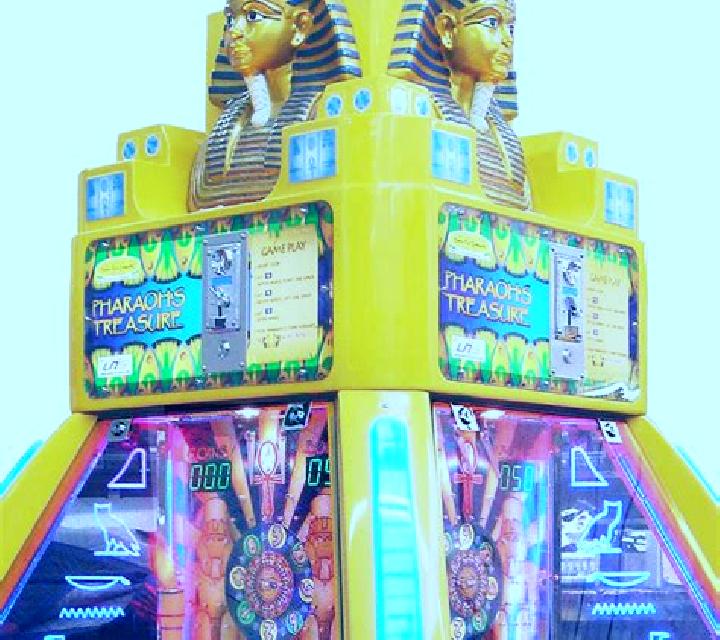 Pharaoh s Treasure Deluxe slot game