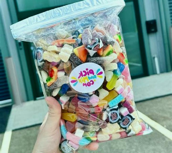 Pick N Mix X UP slot game