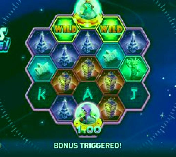 Pigeons From Space! slot