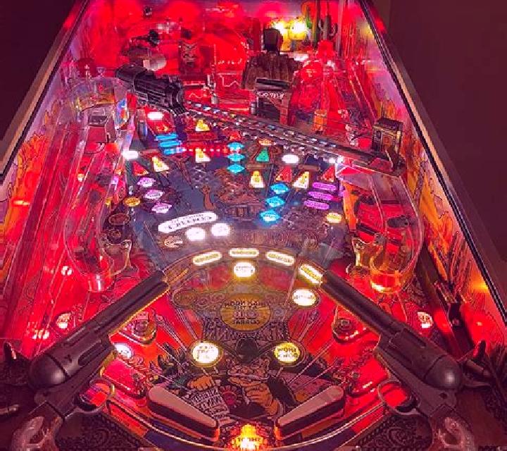 Pinball Canyon slot machine