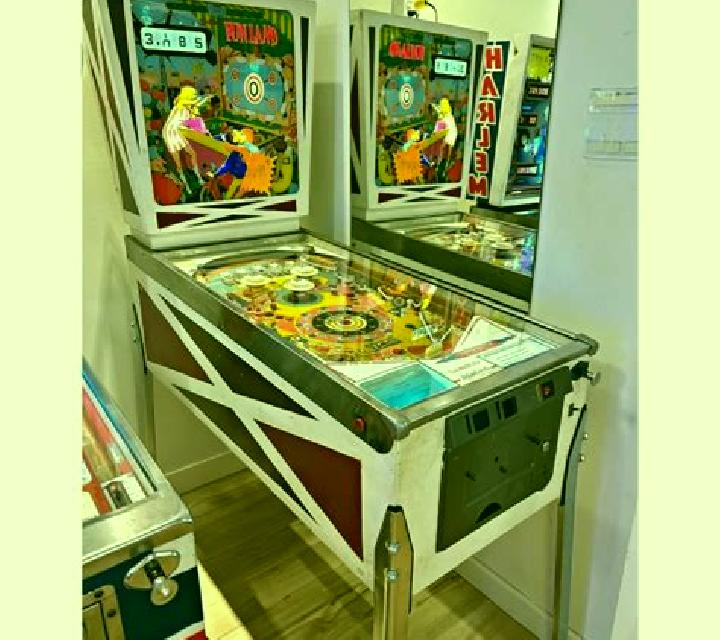 Pinball Fun slot machine