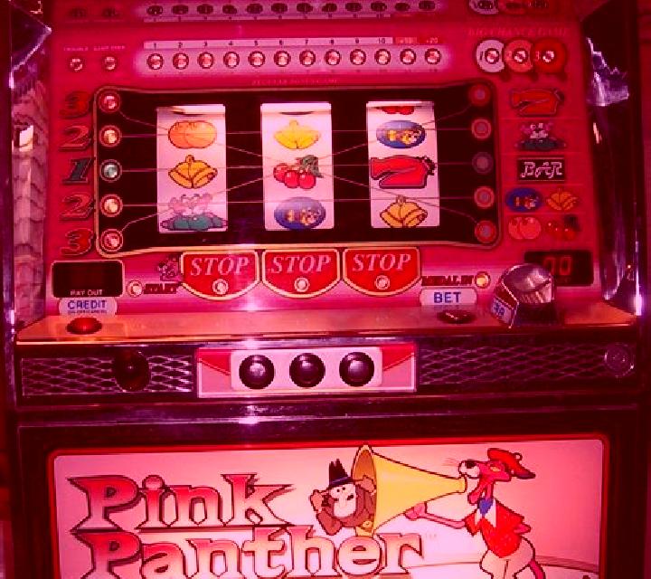 Pink Panther slot machine