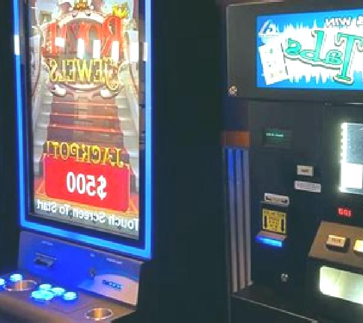 Pirate Lost Cave (Pull Tabs) online slot