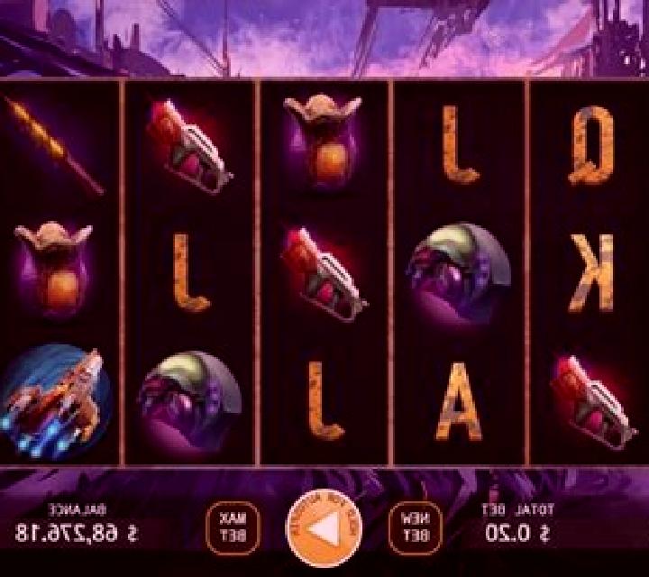 PITCH INVASION slot game