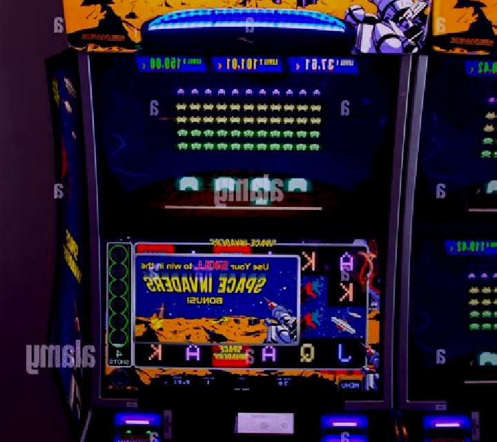 Pizza Invaders slot machine