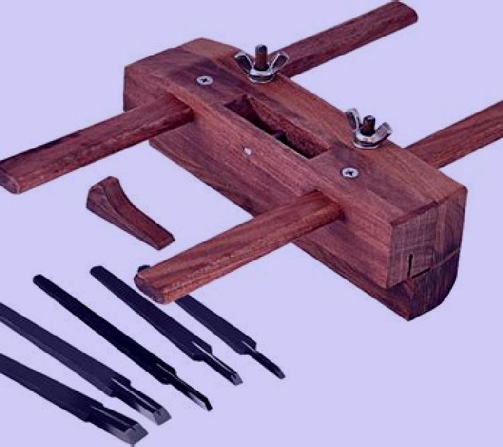 Plane slot