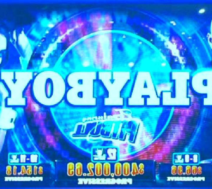 Playboy Featuring Pitbull slot machine