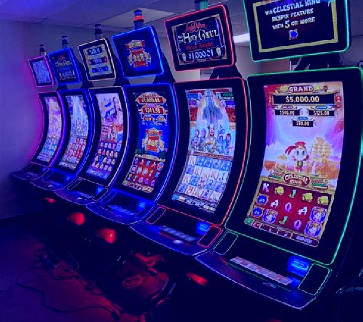 Plinko (100HP Gaming) slot machine