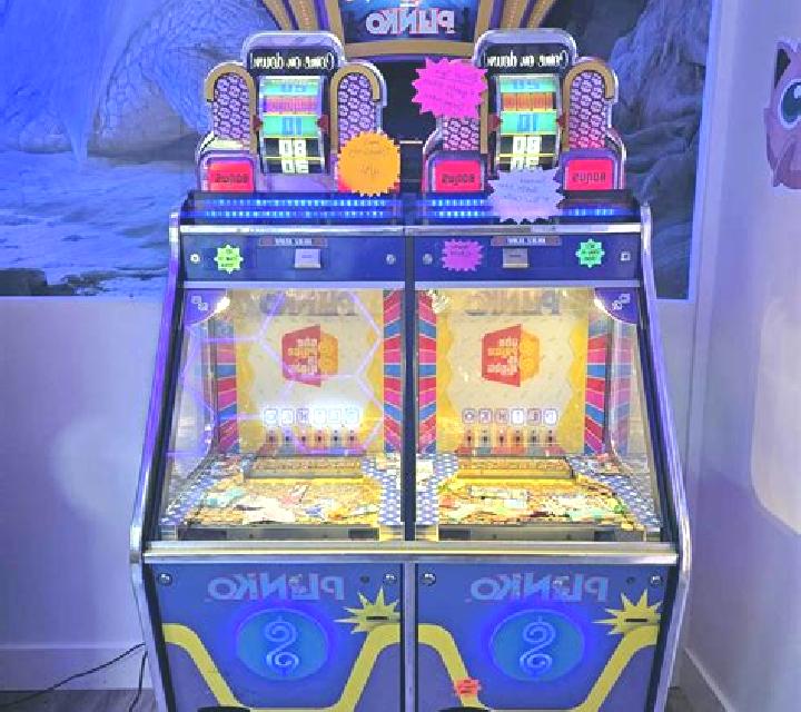 Plinko (Coin Machine Gaming) slot machine
