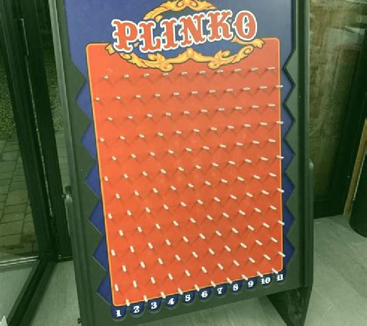 Plinko Cup slot machine