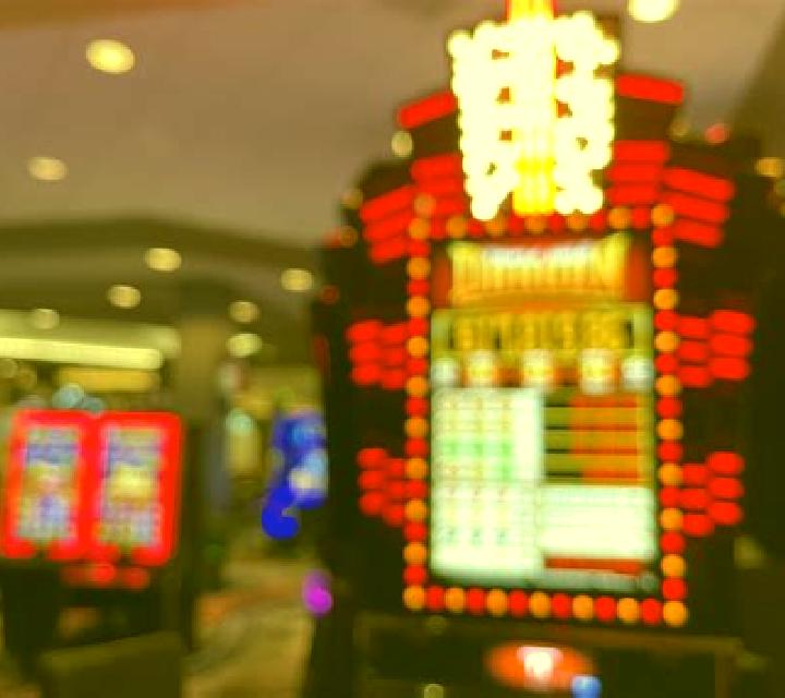 Plus 3 slot machine