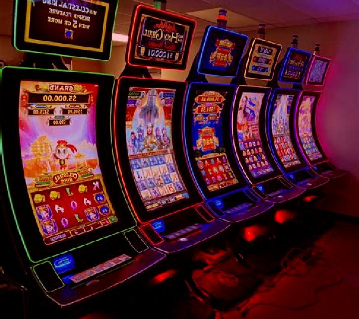 Poker Dice (Relax Gaming) slot machine