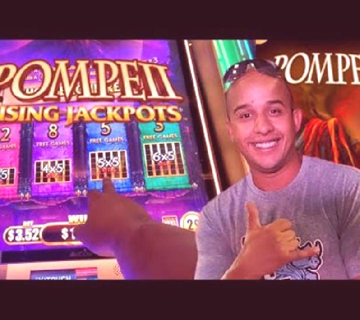 Pompeii Rising Jackpots slot machine