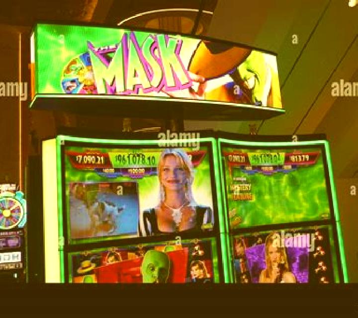 Power Mask slot machine
