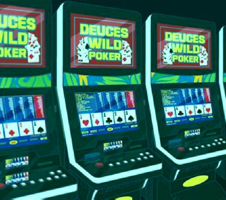 Pyramid Deuces Wild (Betsoft) slot