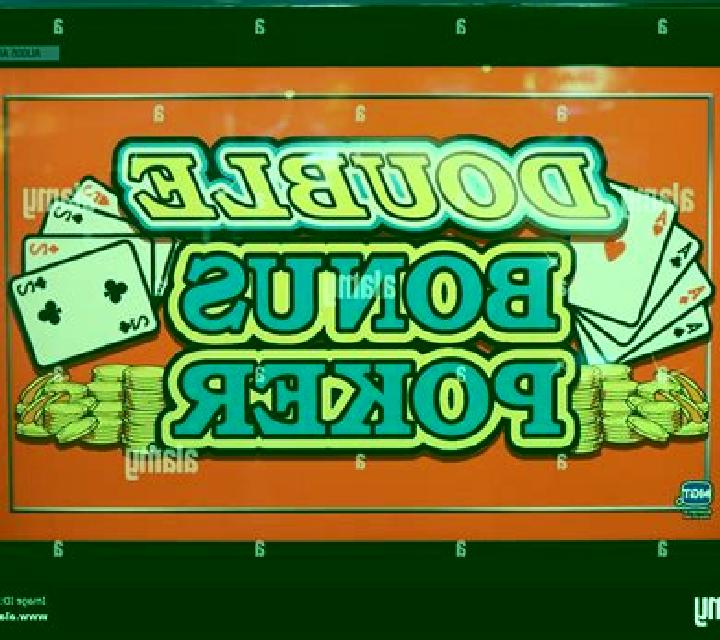 Pyramid Double Bonus Poker (Betsoft) slot machine