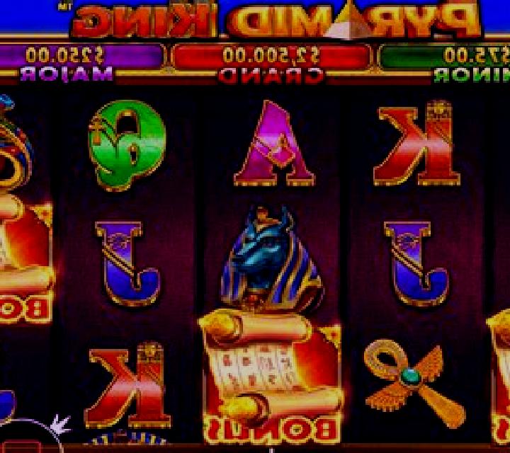 Pyramid King slot machine