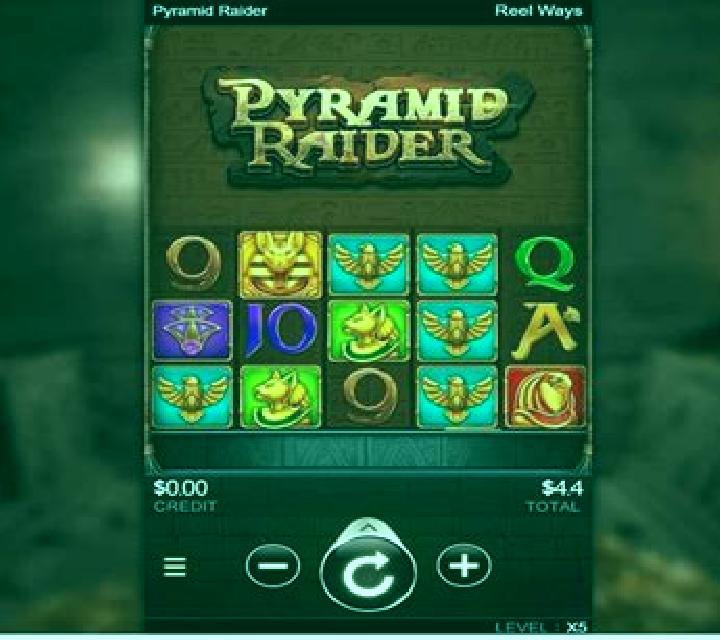Pyramid Raider online slot