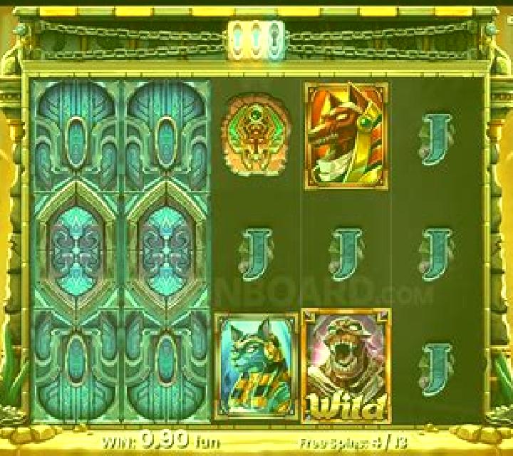 Pyramids of the Nile slot machine