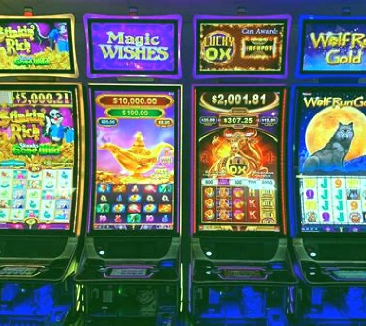 Queen Femida 2 slot machine