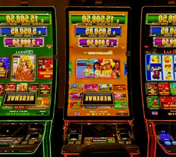 Queen of Cairo online slot