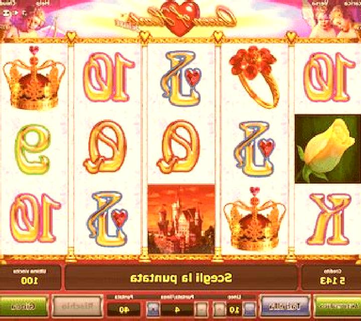 Queen of Hearts deluxe slot machine
