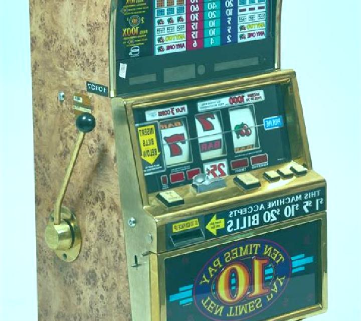 Quick Win Crown 10 slot machine