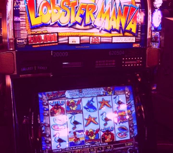 Rainbow Lobster Pots 2 slot machine
