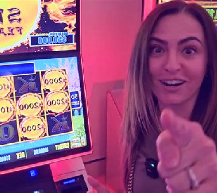 Rainbow Riches Jackpot O Luck slot machine
