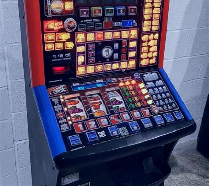 Rapid Card Chase slot machine