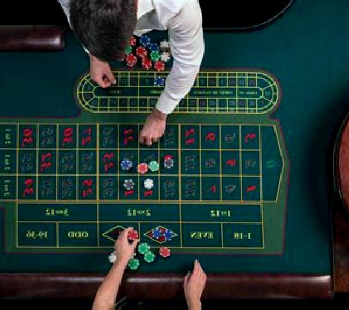 Real Roulette con Tomas slot machine