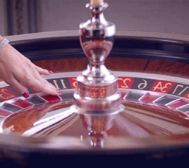 Real Roulette with Sarati slot machine