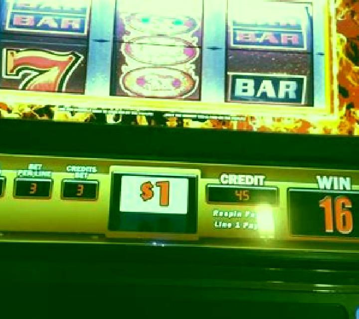Red Hot Win Spin slot machine