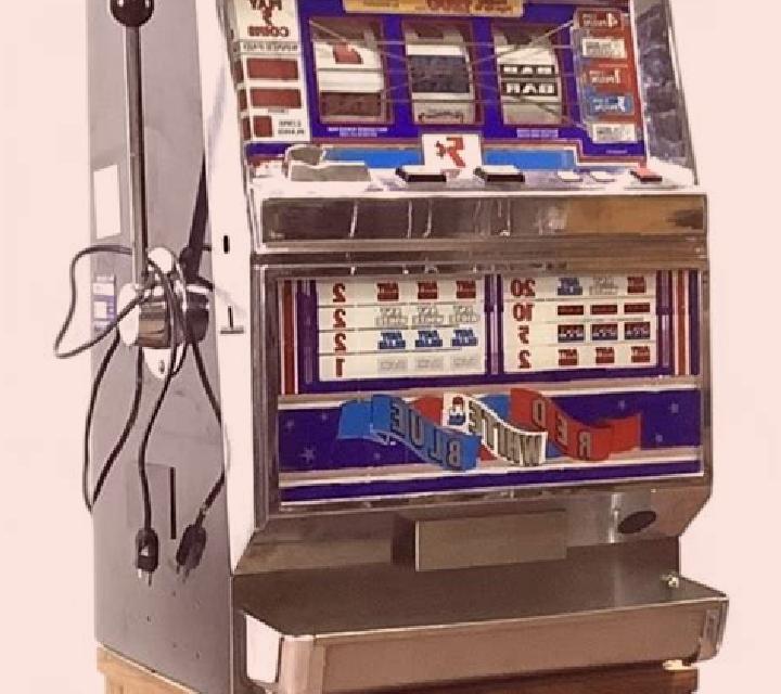 Red White Blue 3 Lines slot machine