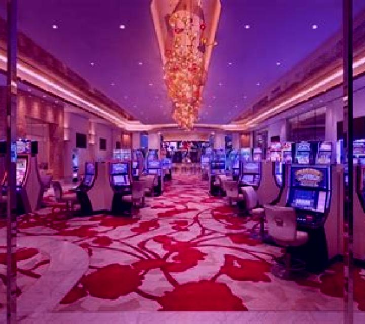Red (X Room) slot