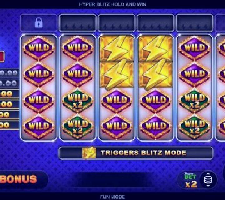 Red Zone Blitz Hold & Win slot machine