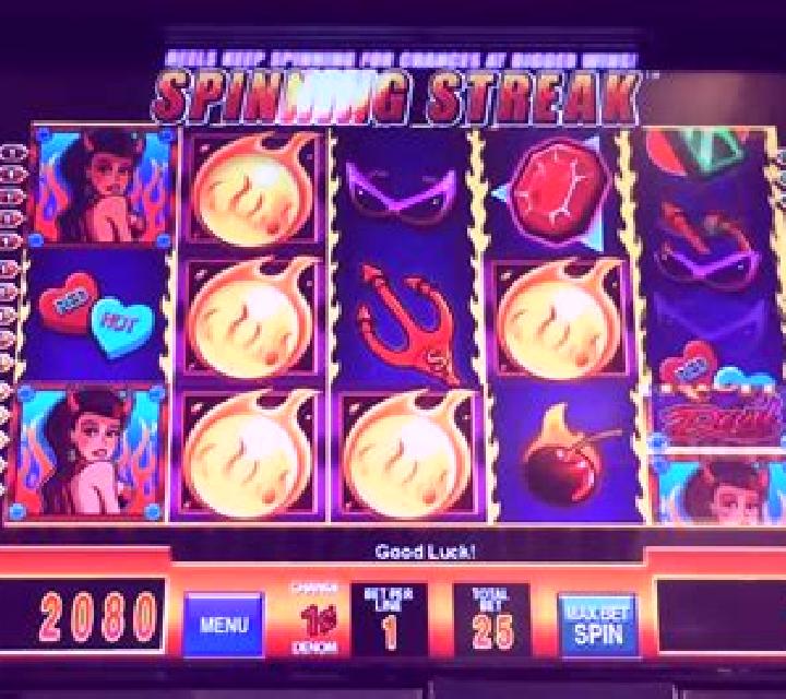 Reel Rich Devil slot machine