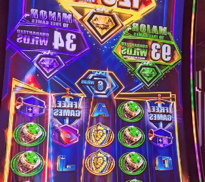 Regal Crown 25 slot