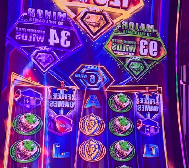 Regal Spins 5 online slot