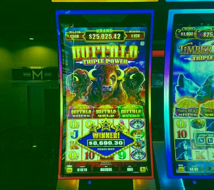 Rise to Power slot machine