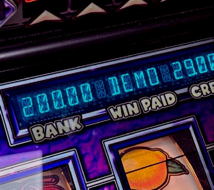 Rob The Bank (Flipluck) slot machine