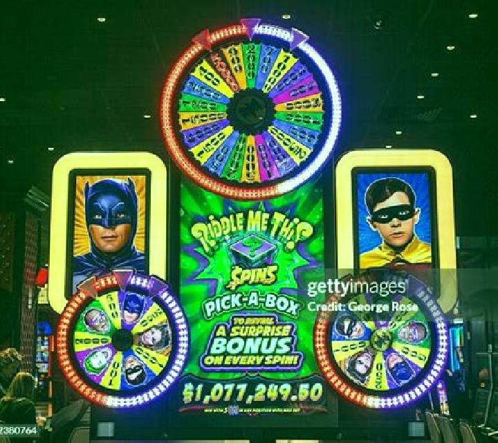 Robin slot machine