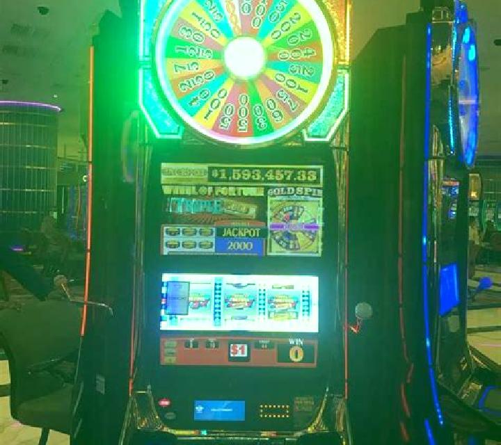 Rock Foot slot machine