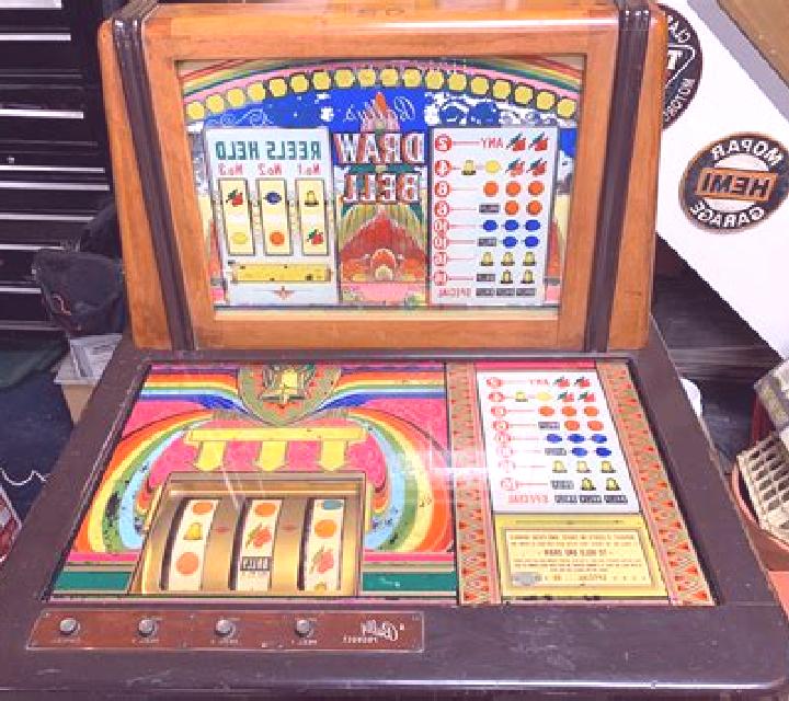 Rogues Draw slot machine